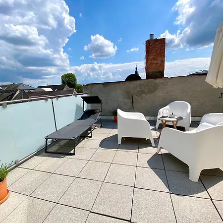 Kstay Penthouse Mit Parkplatz Zentral In Eltville * التيف