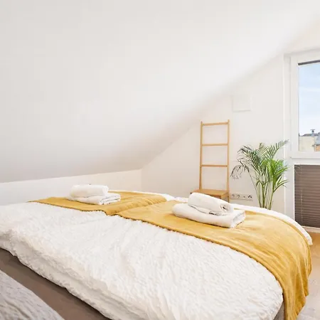 Kstay Penthouse Mit Parkplatz Zentral In Eltville Apartment