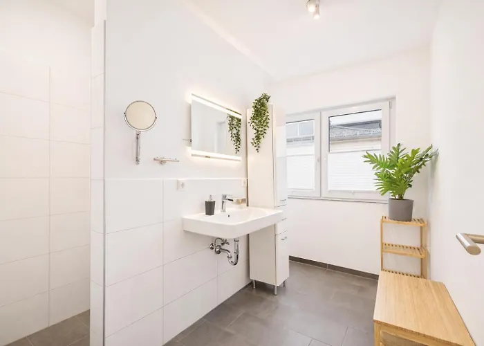 Kstay Penthouse Mit Parkplatz Zentral In Eltville Apartmán *